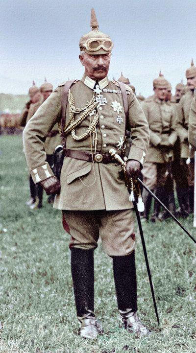 This image has an empty alt attribute; its file name is 5ad3a925a564f_windhelmii-4.jpg.0b92603345aae632087338dd22d28211-4.jpg